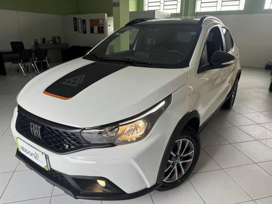 FIAT ARGO 1.3 FIREFLY FLEX TREKKING MANUAL FIAT ARGO 1.3 FIREFLY FLEX TREKKING MANUAL